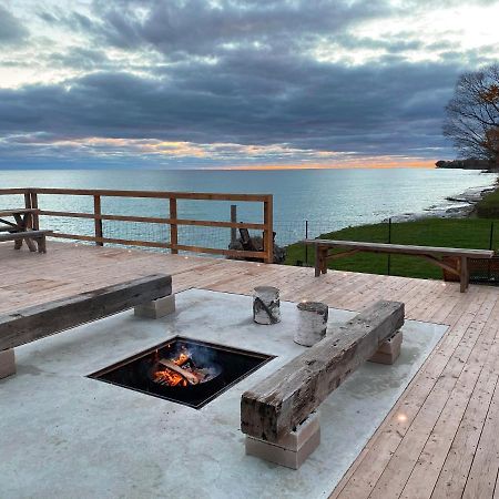 The Lakeside Prince Edward County Веллінґтон Екстер'єр фото