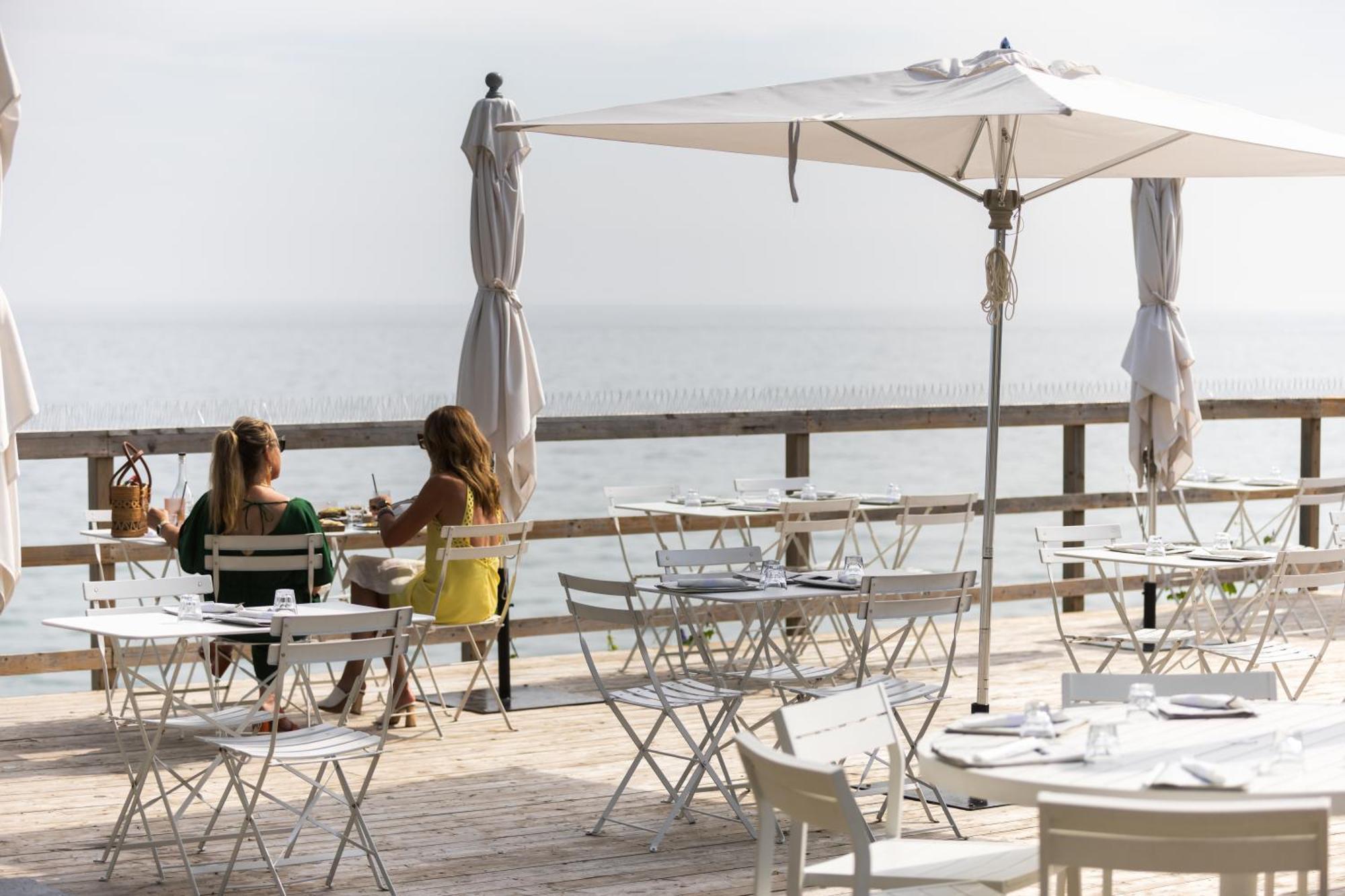 The Lakeside Prince Edward County Веллінґтон Екстер'єр фото